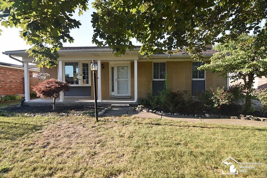 Property Photo:  20474 Indiana Avenue  MI 48183-5070 