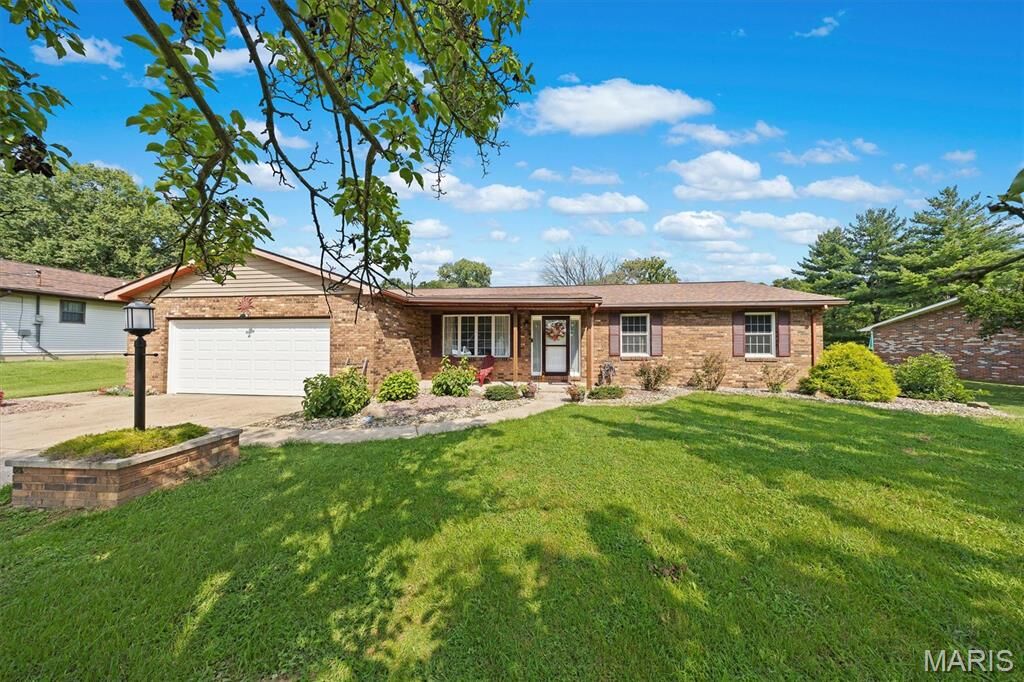 Property Photo: 6409 Alpha Drive IL 62002