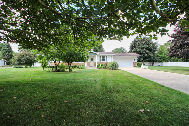 Property Photo: 246 S Nottawa Street MI 49072