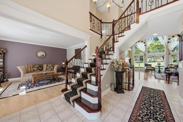 Property Photo:  1108 Chadwick Court  IL 60502 