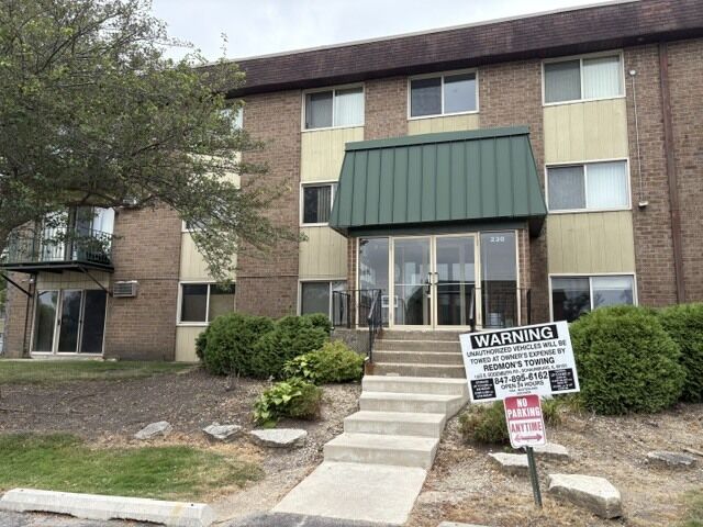 Property Photo:  230 Springhill Drive 103  IL 60172 