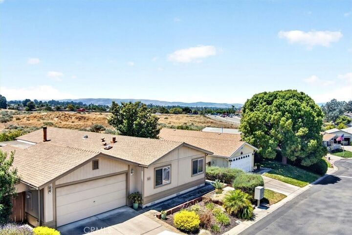 Property Photo:  968 S White Dove Drive  CA 93455 