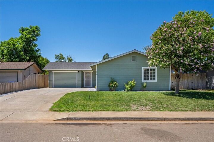 Property Photo: 570 Spyglass CA 96080