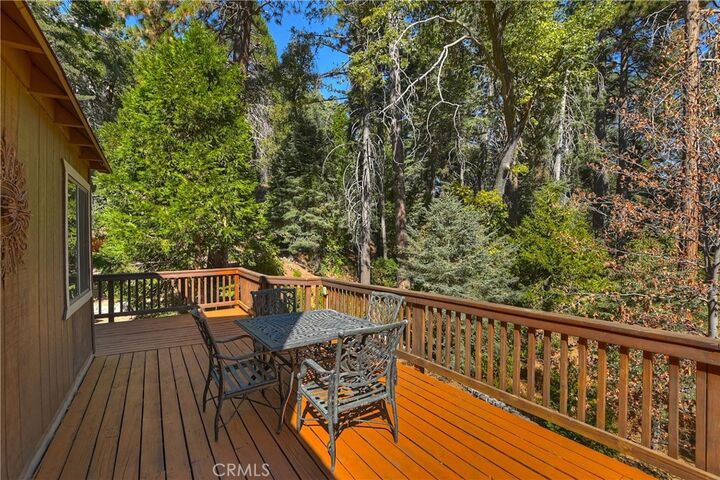 Property Photo:  863 Oak  CA 92385 