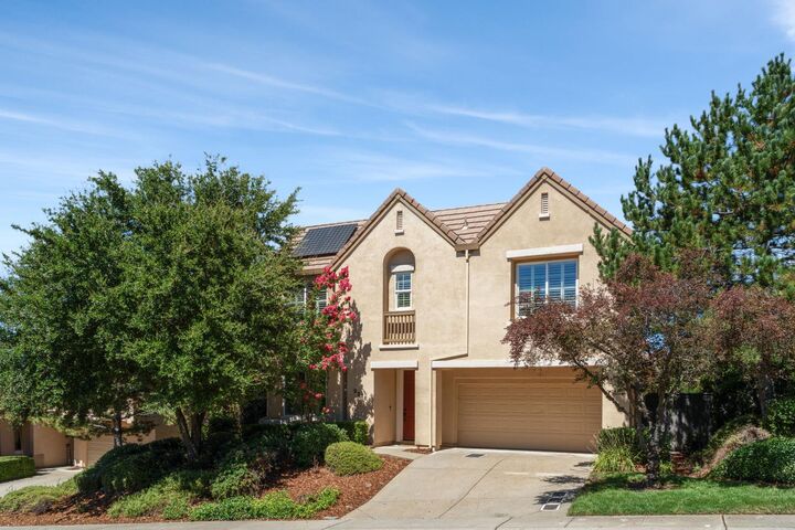 Property Photo: 3216 Rapallo Place CA 95762