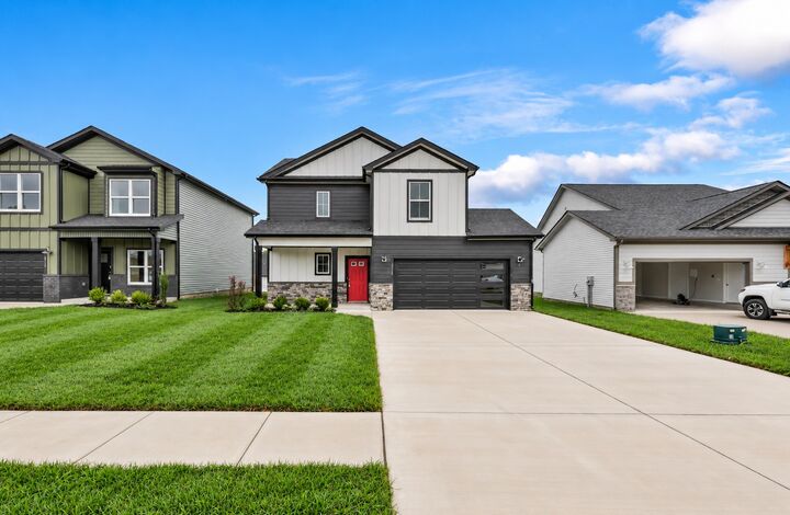 Property Photo:  2716 Brewster Dr  TN 37042 