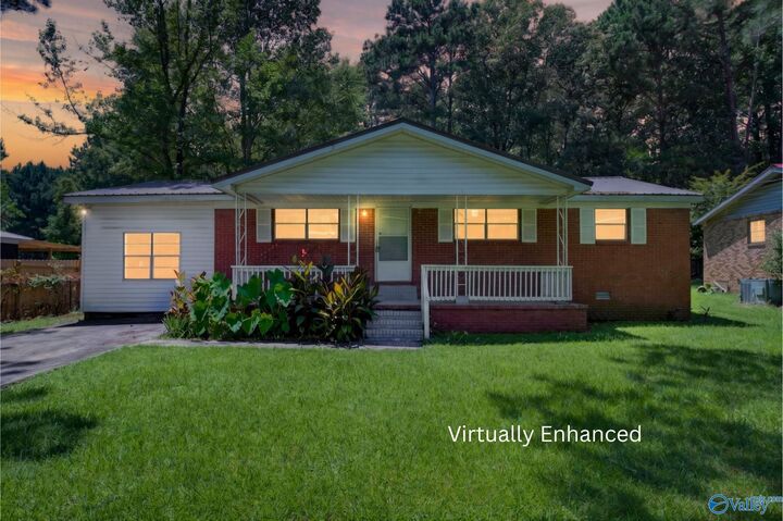 Property Photo: 1544 Hooks Lake Road AL 35901