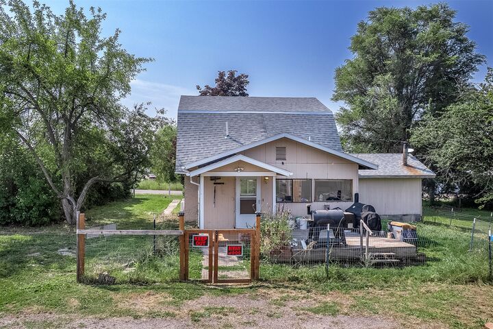 Property Photo: 224 Main Street SE MT 59864