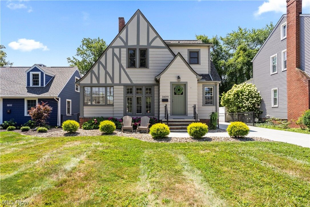 Property Photo:  26019 Lake Road  OH 44140 