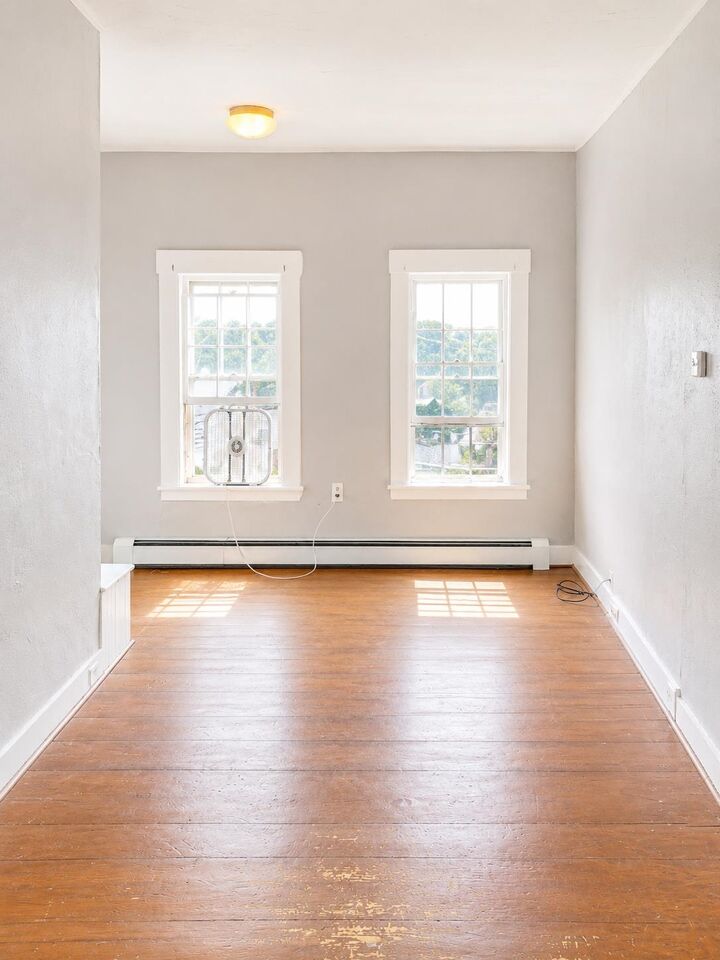 Property Photo: 60 Washington Street NH 03301