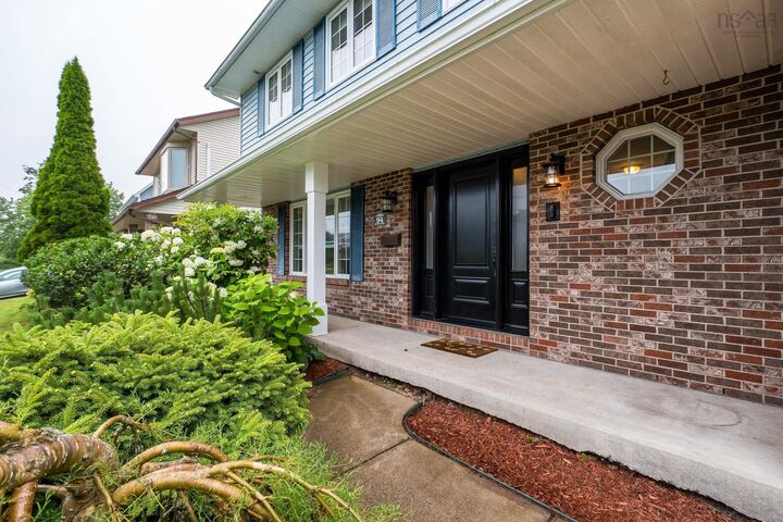 Property Photo: 94 Dillon Crescent NS B3M 4A8