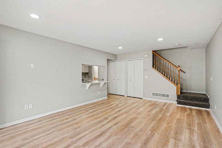 Property Photo:  4300 Meghan Lane 302  MN 55122 