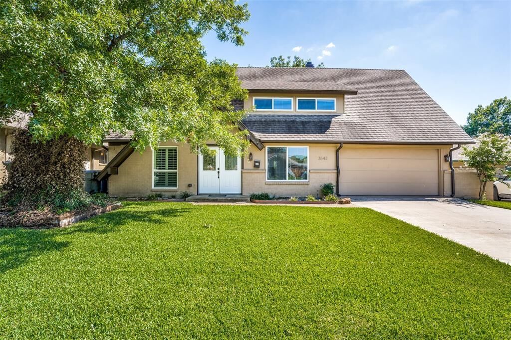 Property Photo: 3642 Ridgebriar Drive TX 75234