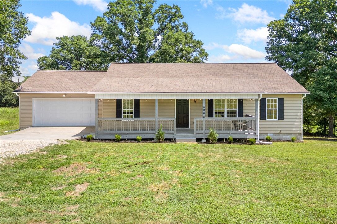 Property Photo:  5068 Highway 7 N  AR 72601 