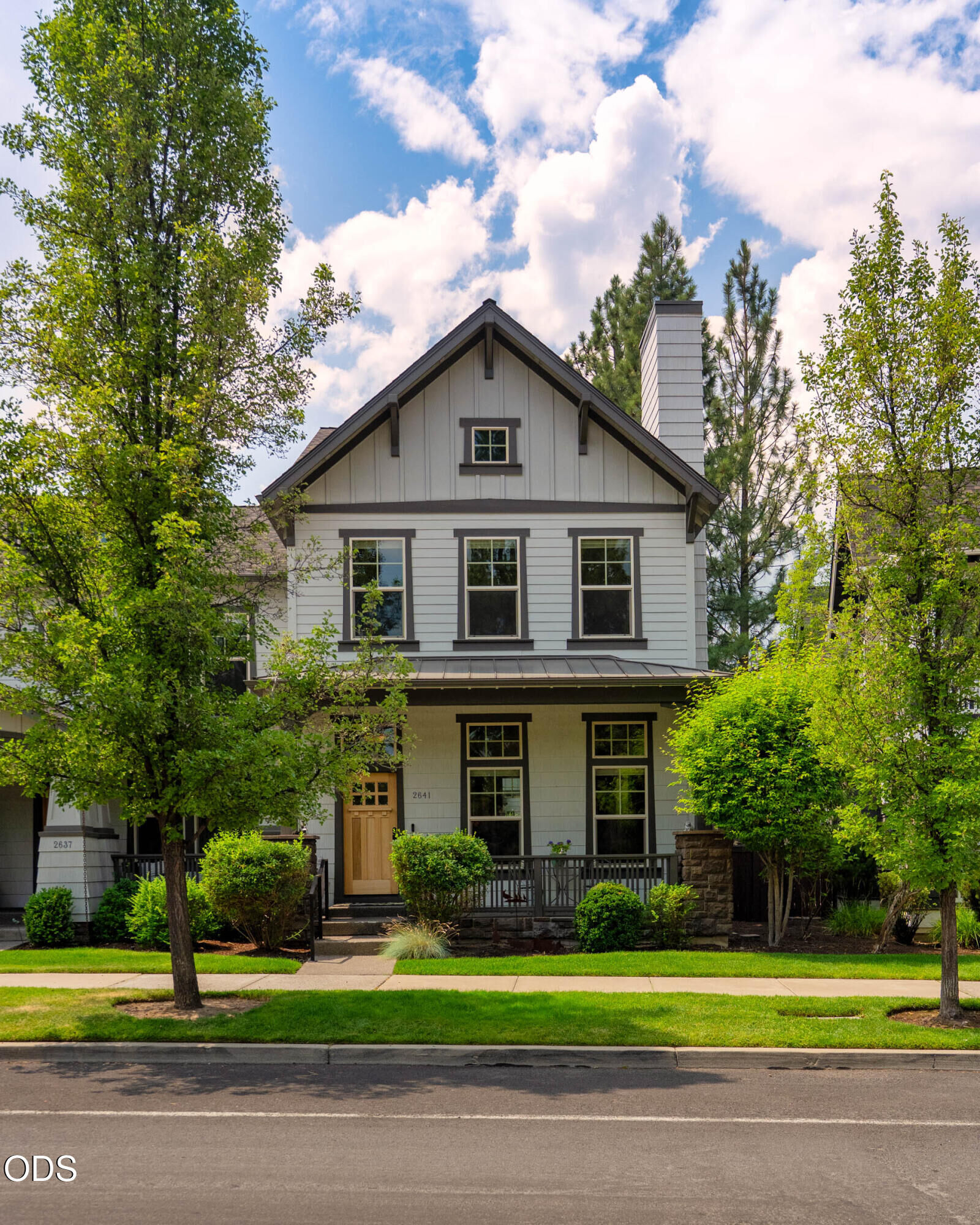 Property Photo:  2641 NW Crossing Drive  OR 97703 