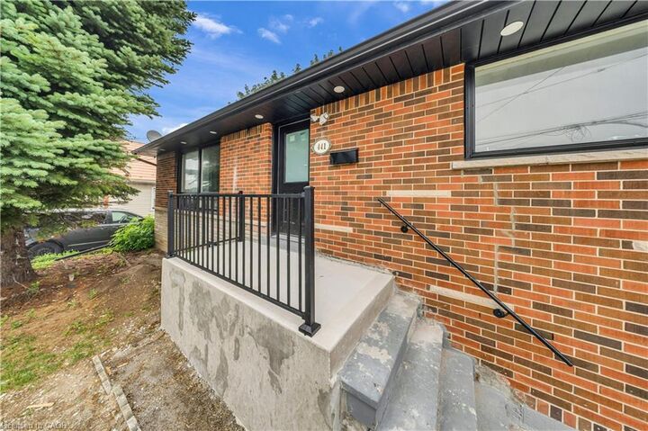 Property Photo: 441 West 5th Street ON L9C 3P5