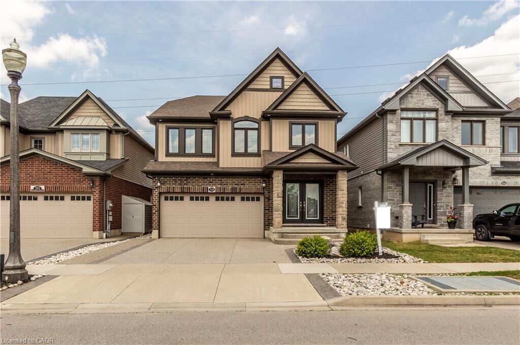 Property Photo:  508 Netherwood Crescent  ON N2P 0B6 