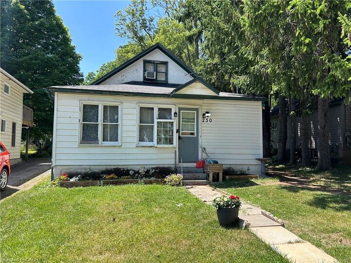 Property Photo:  230 Queen Street S  ON N3Y 3K8 