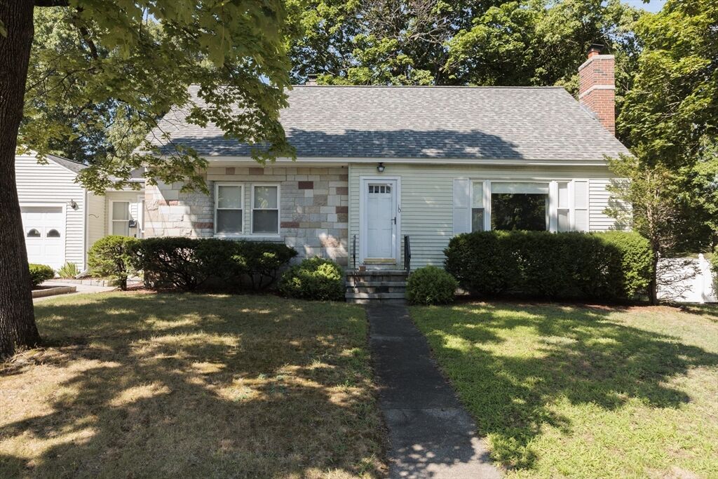 Property Photo:  10 Marinel Ave  MA 01863 
