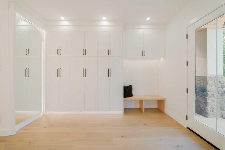 Property Photo: 2207 Victoria Crescent NW AB T2M 4E4