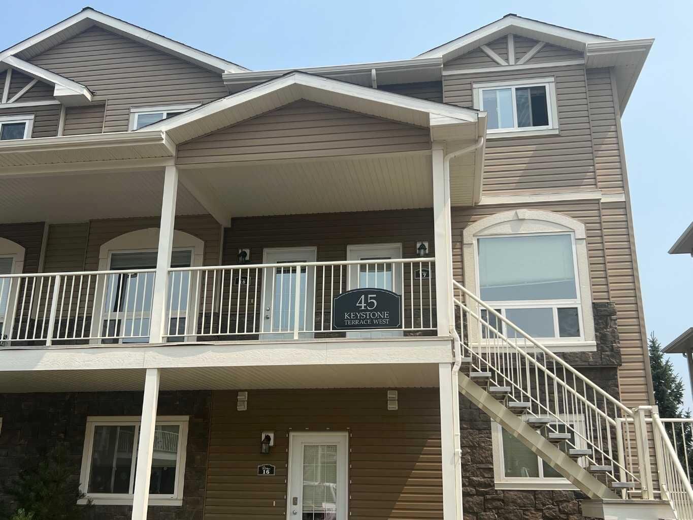 Property Photo:  45 Keystone Terrace W 18  AB T1J 5B8 