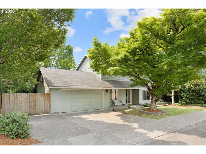 Property Photo: 14718 SE 131st Dr OR 97015