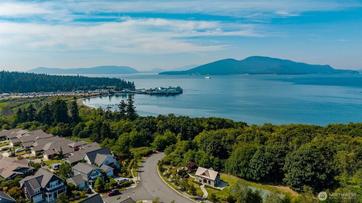Property Photo: 1505 Harbor View Court WA 98221