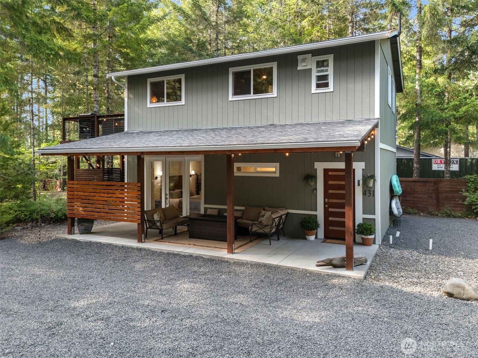 Property Photo:  431 N Mountain View Drive  WA 98548 
