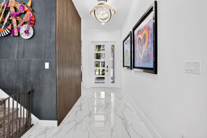 Property Photo:  17237 Windy Pointe Lane  FL 33496 
