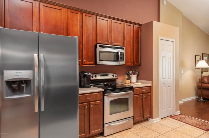 Property Photo: 325 Casa Sevilla Avenue FL 32092