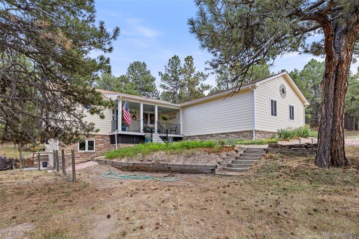 Property Photo: 4882 Antelope Trail CO 80106