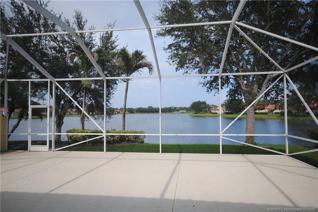Property Photo: 1577 SW Balmoral Trace FL 34997