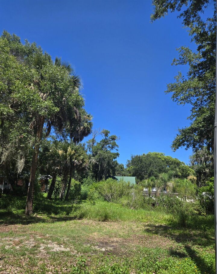 Property Photo:  25 Davis St  FL 32084 