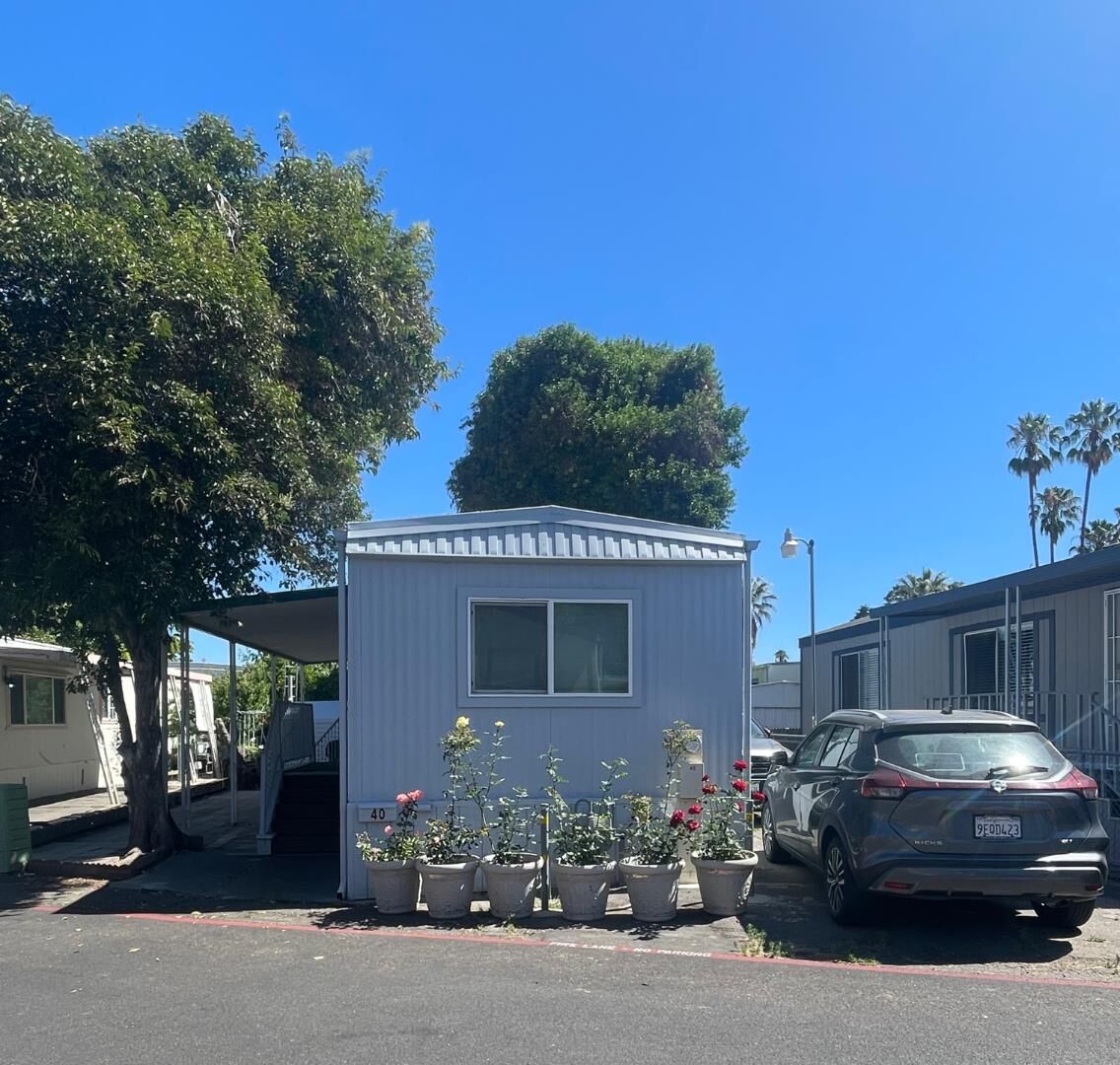 Property Photo:  2855 Senter Road 40  CA 95111 