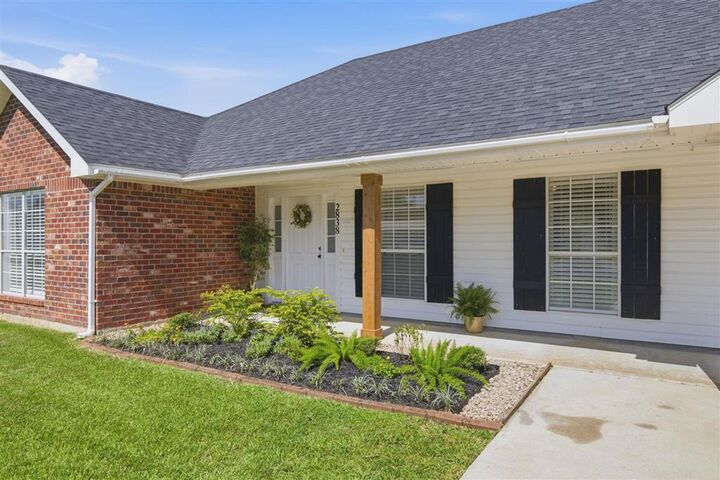 Property Photo:  2838 King Rd Road  LA 70663 