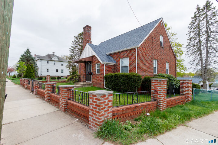 Property Photo:  236 Hall Avenue  CT 06492 