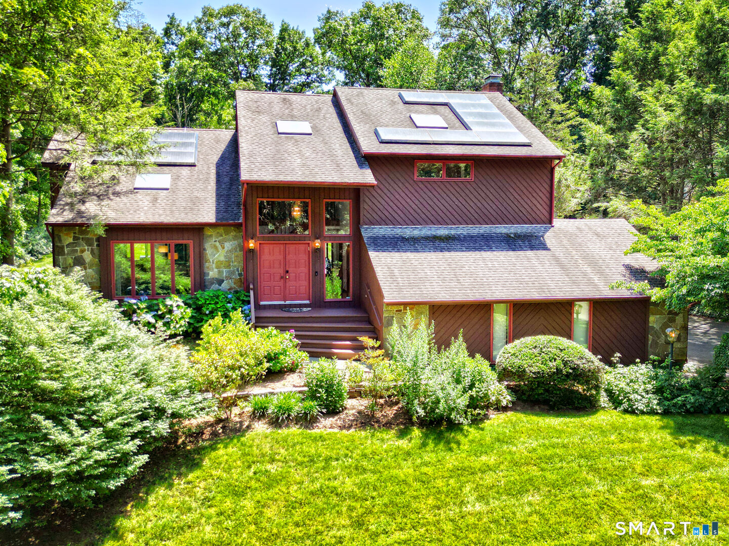 Property Photo:  67 Christopher Lane  CT 06437 