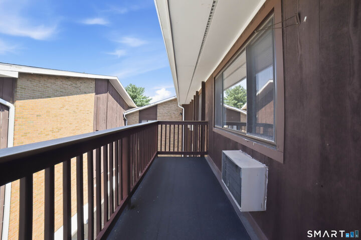 Property Photo:  154 Cold Spring Road 80  CT 06905 