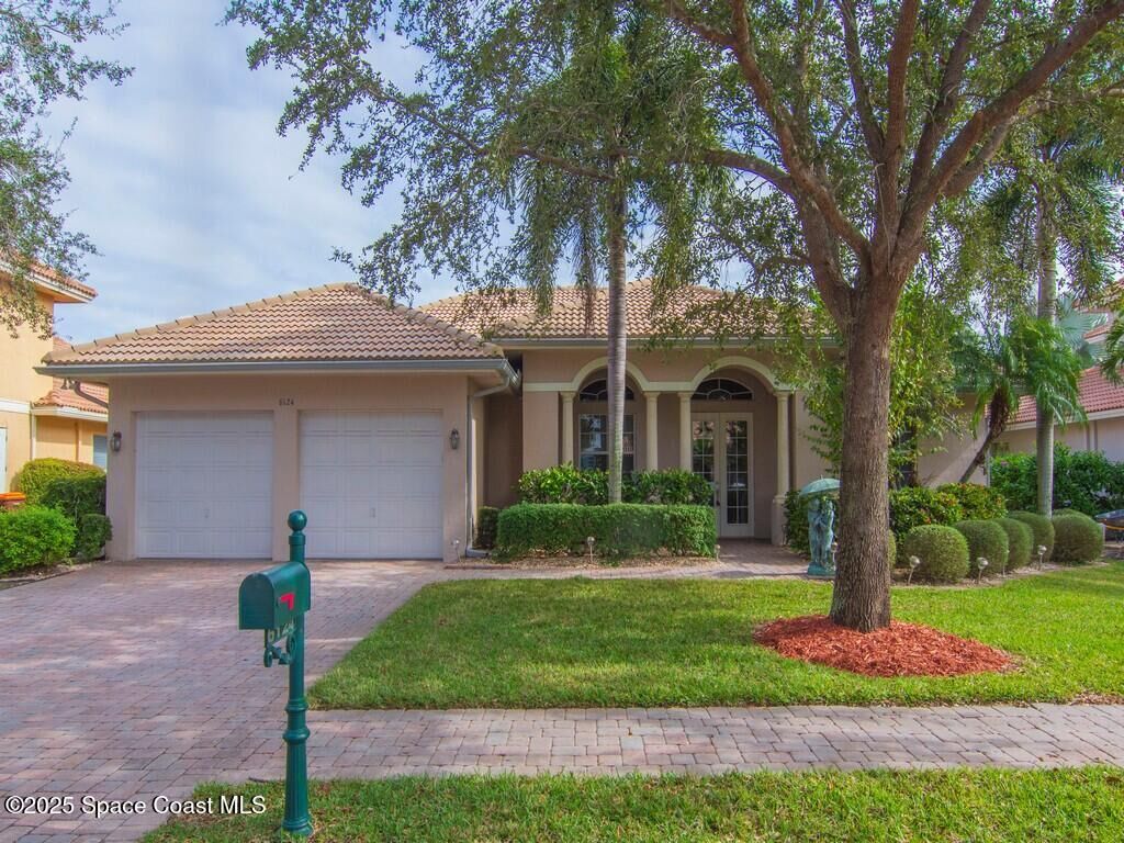 Property Photo:  6124 57th Court  FL 32967 