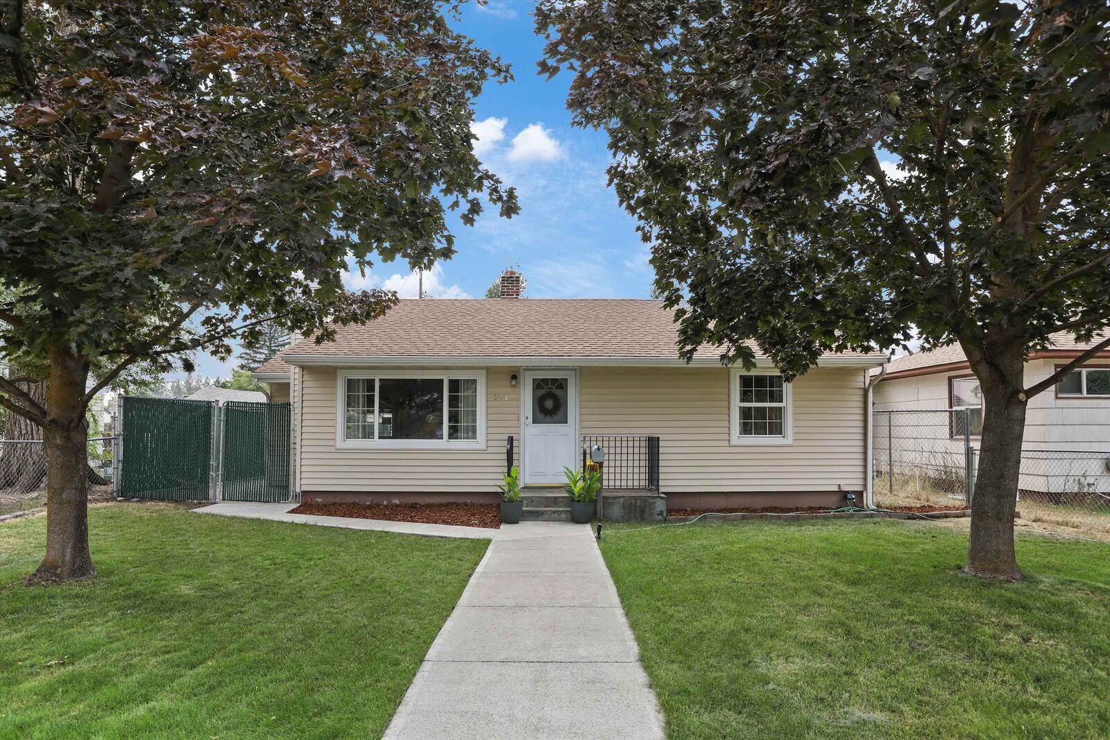 Property Photo: 123 W Heroy Ave WA 99205