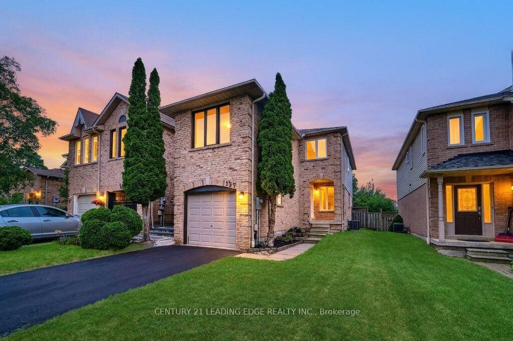 Property Photo:  137 Timber Mill Avenue  ON L1R 2H3 