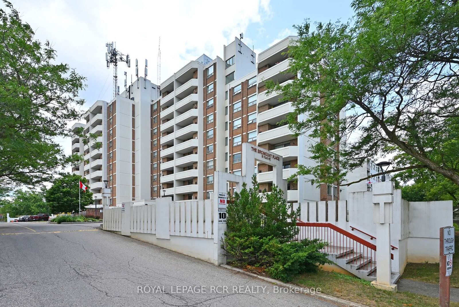 Property Photo: 8 Fead Street #404 ON L9W 3X4