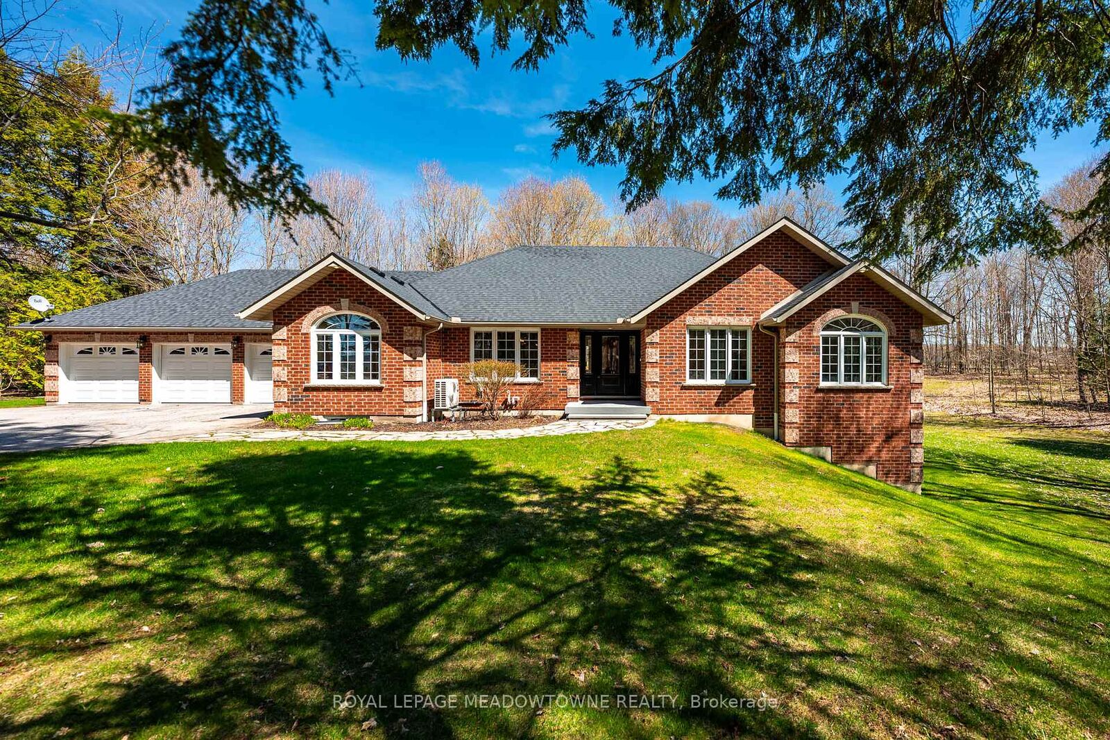 Property Photo:  834603 4th Line Ehs N/A  ON L9W 5Z7 