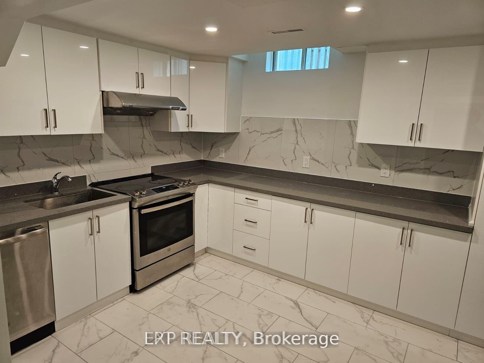 Property Photo:  9 Michigan Avenue Legal Basement Apartment  ON L6Y 4N5 