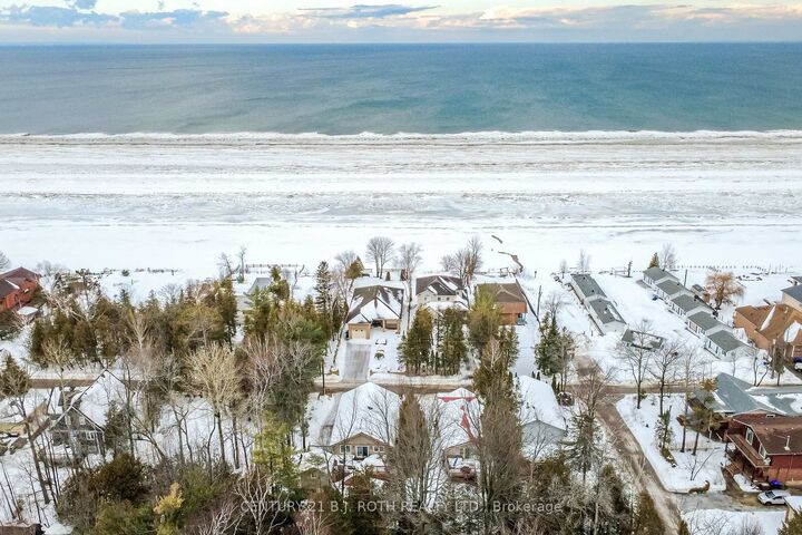 Property Photo:  991 Shore Lane  ON L9Z 2B4 