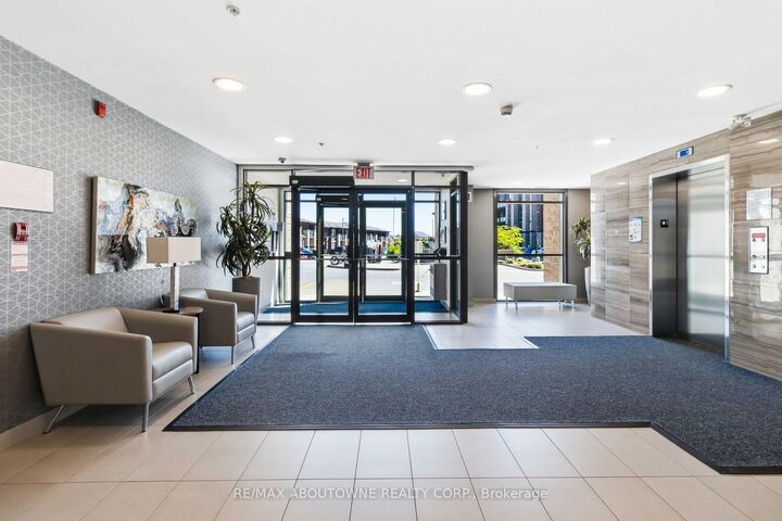 Property Photo:  5020 Corporate Drive 408  ON L7L 0H7 