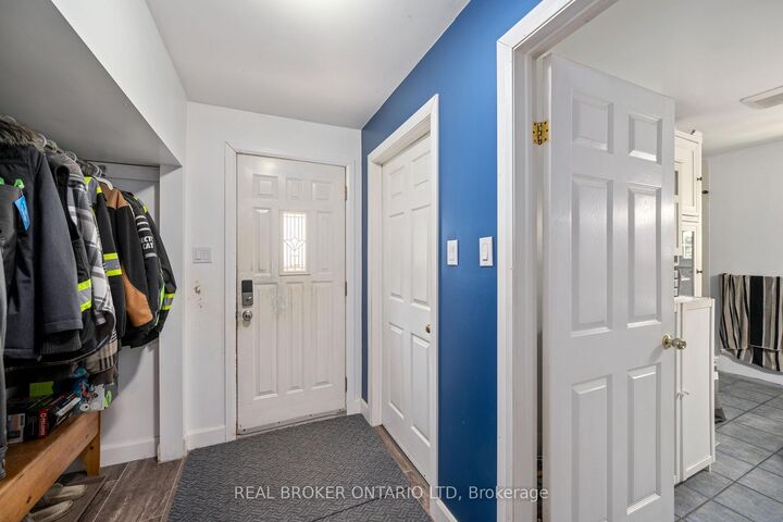 Property Photo:  15 Middlemiss Avenue  ON N0L 1T0 