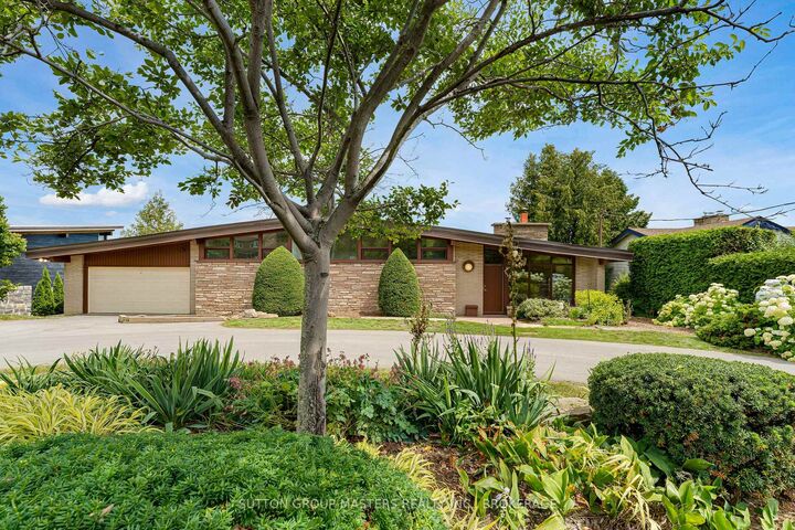 Property Photo:  4242 Bath Road  ON K7M 4Y7 