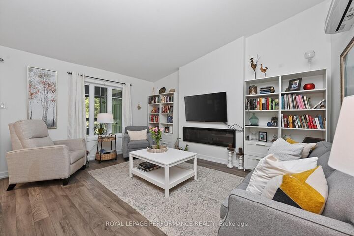 Property Photo:  83 St Moritz Trail 202  ON K0A 1W0 