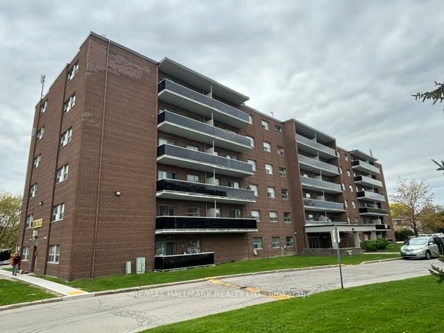 Property Photo:  515 North Service Road 2-409  ON L5A 1B3 